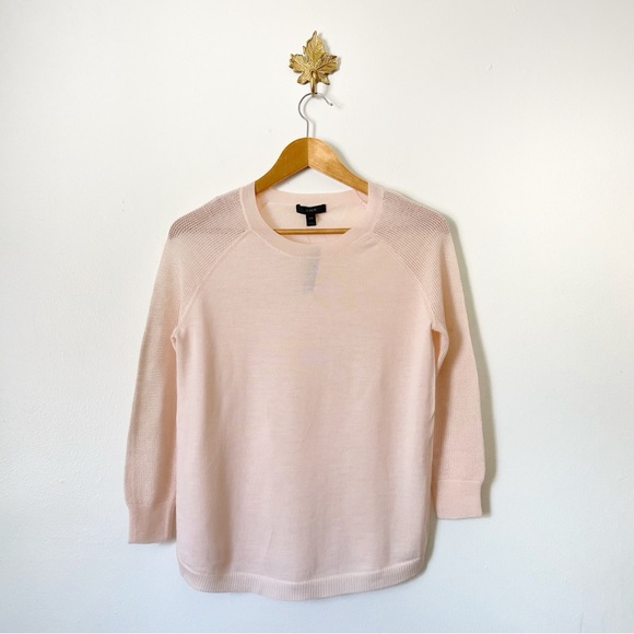 J. Crew Merino Wool Mesh Crewneck sweater NWT size XS - Picture 1 of 5